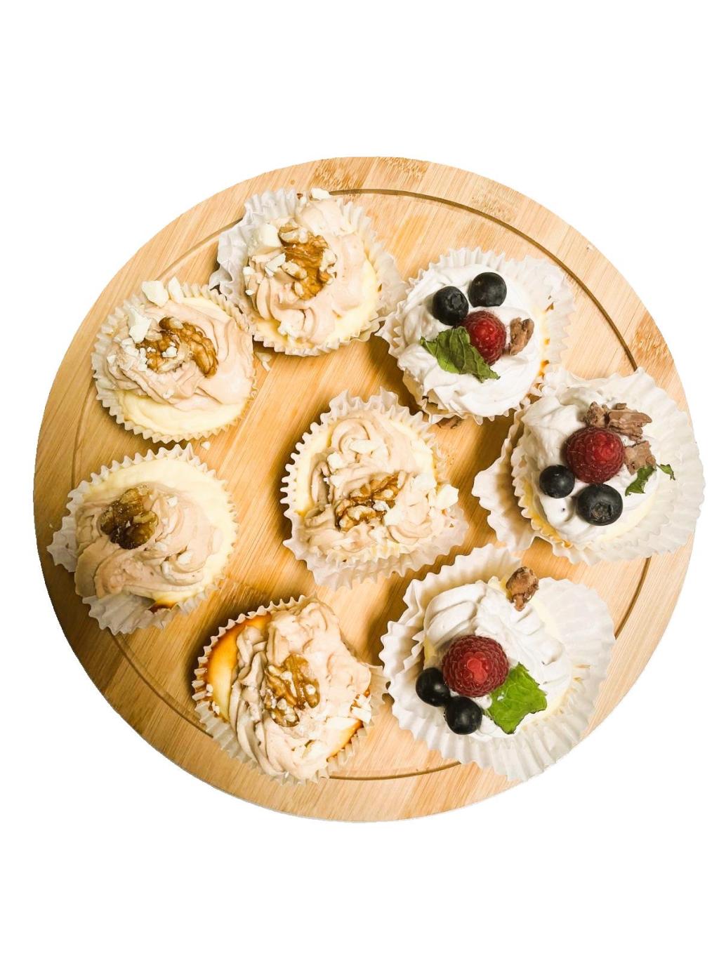 Mini serniczki borówkowe i&nbsp;karmelowe