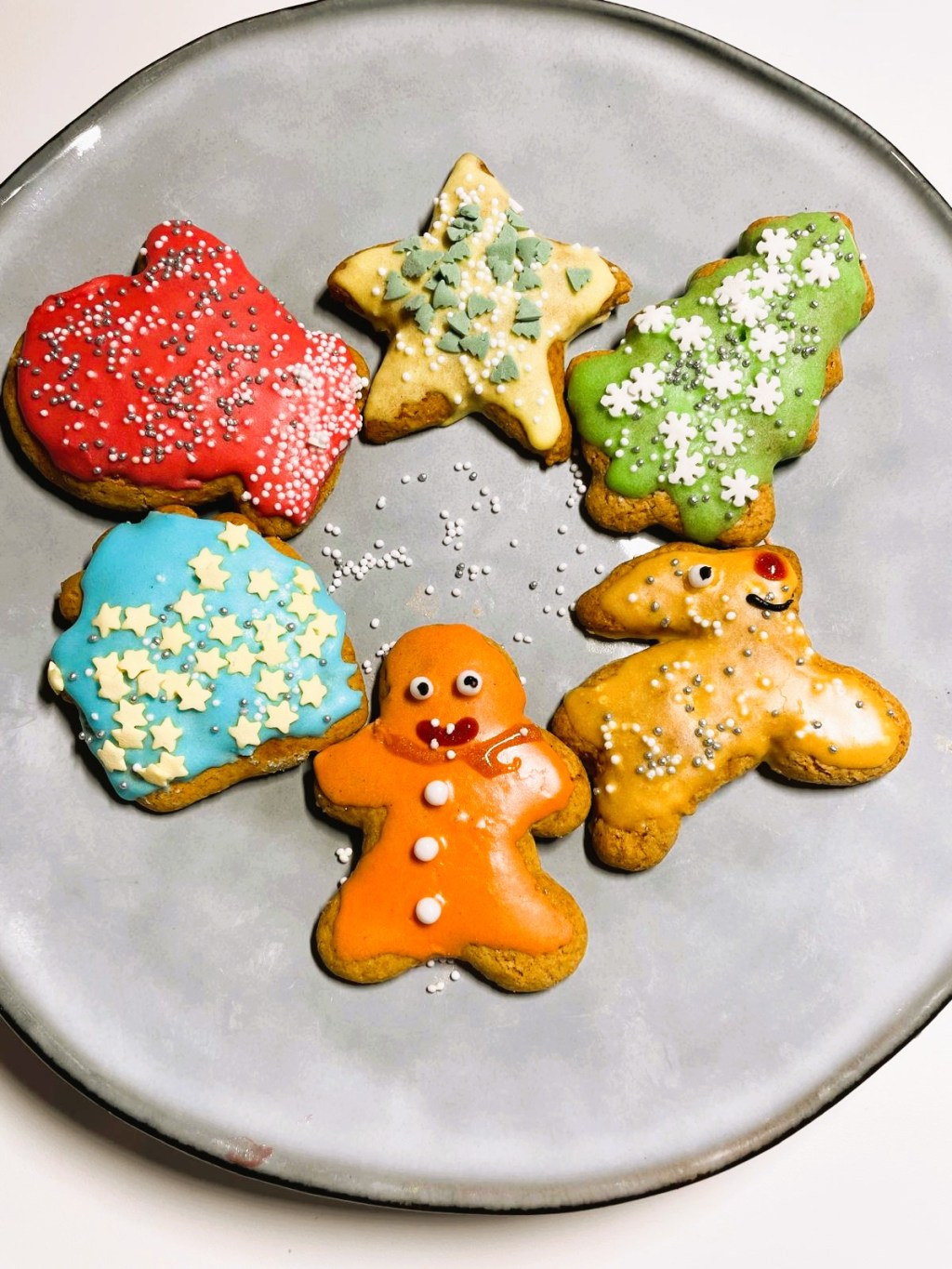 Pierniki bezglutenowe z&nbsp;lukrem